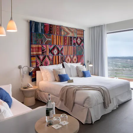 Evolutee Отель 5*