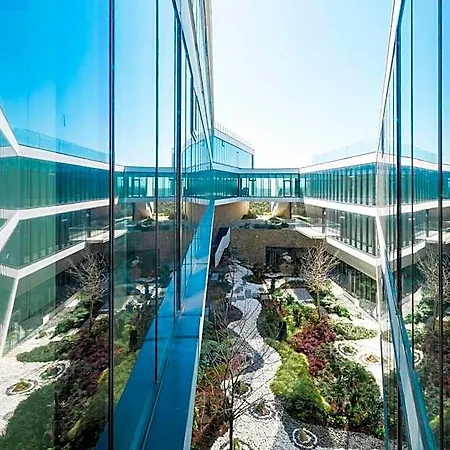Royal Scenic Hotel 5*